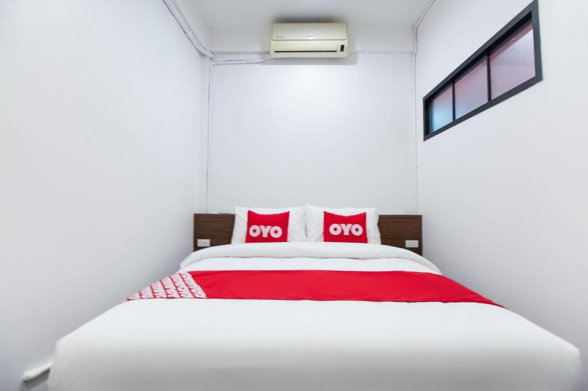 Kudi Hostel Bangkok Exteriör bild