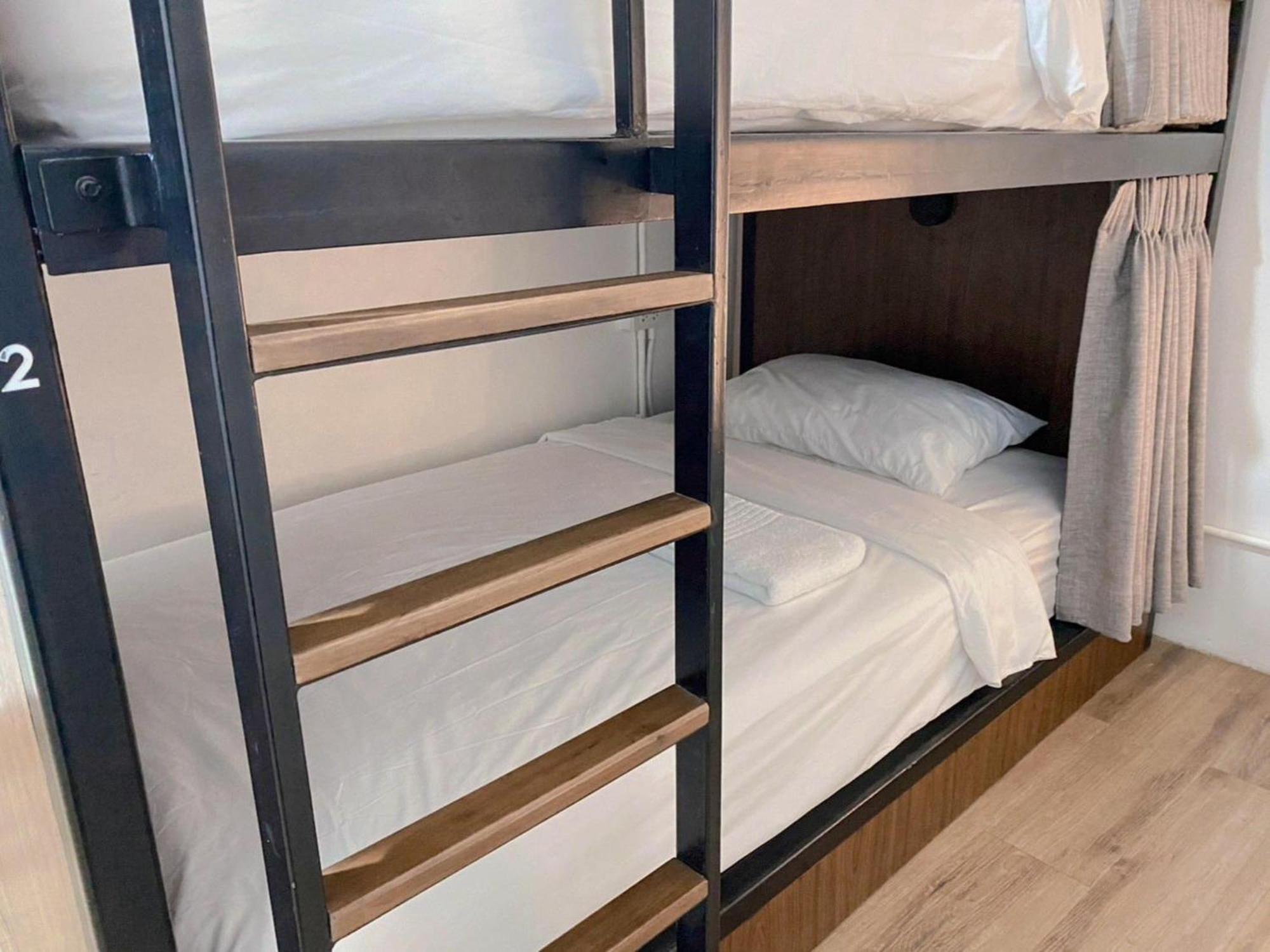 Kudi Hostel Bangkok Exteriör bild