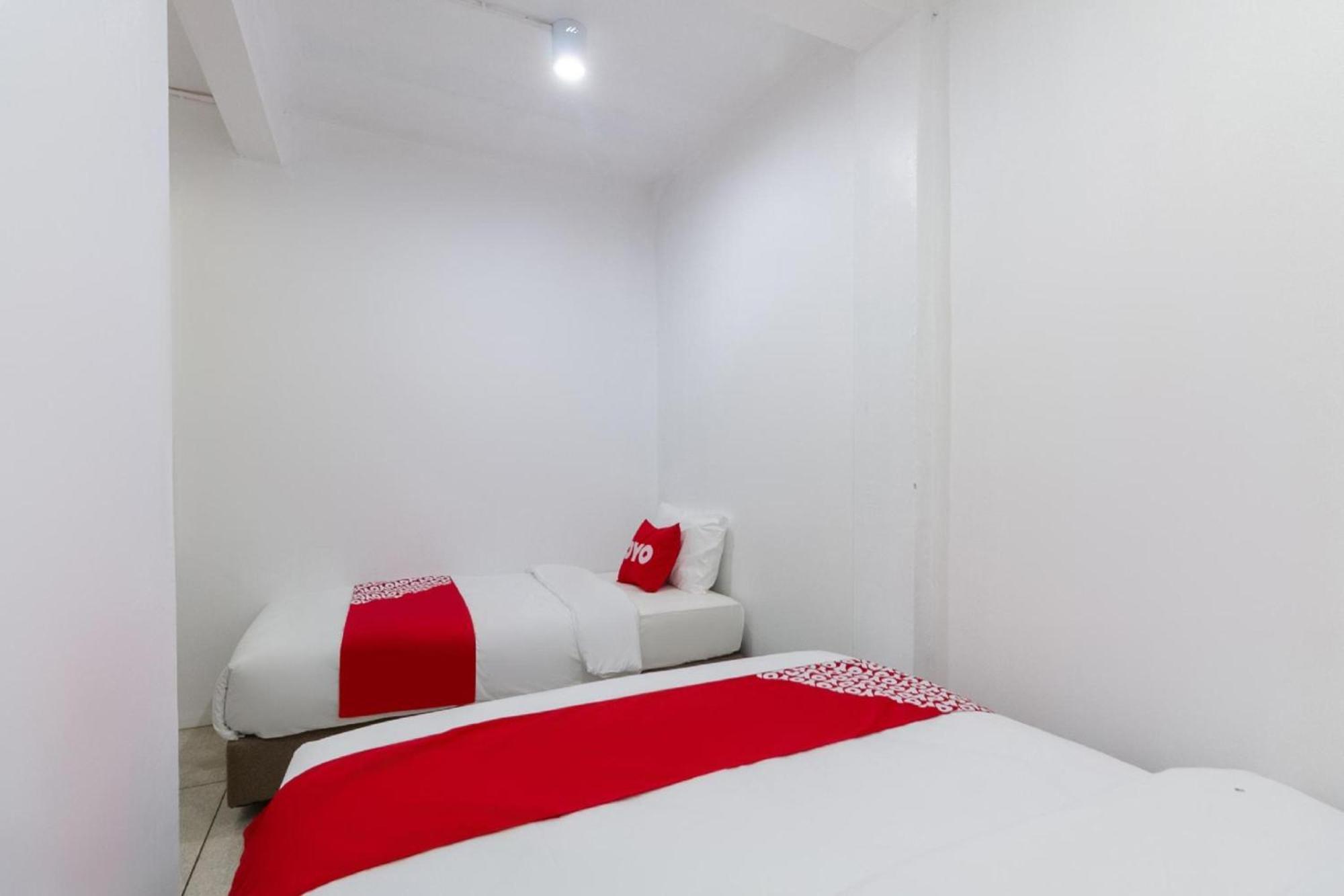 Kudi Hostel Bangkok Exteriör bild