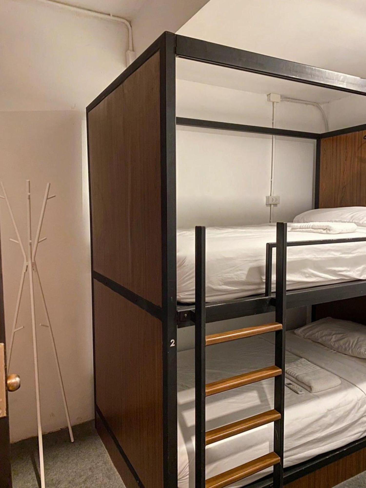Kudi Hostel Bangkok Exteriör bild