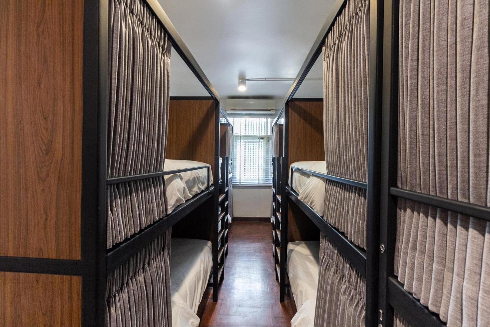 Kudi Hostel Bangkok Exteriör bild