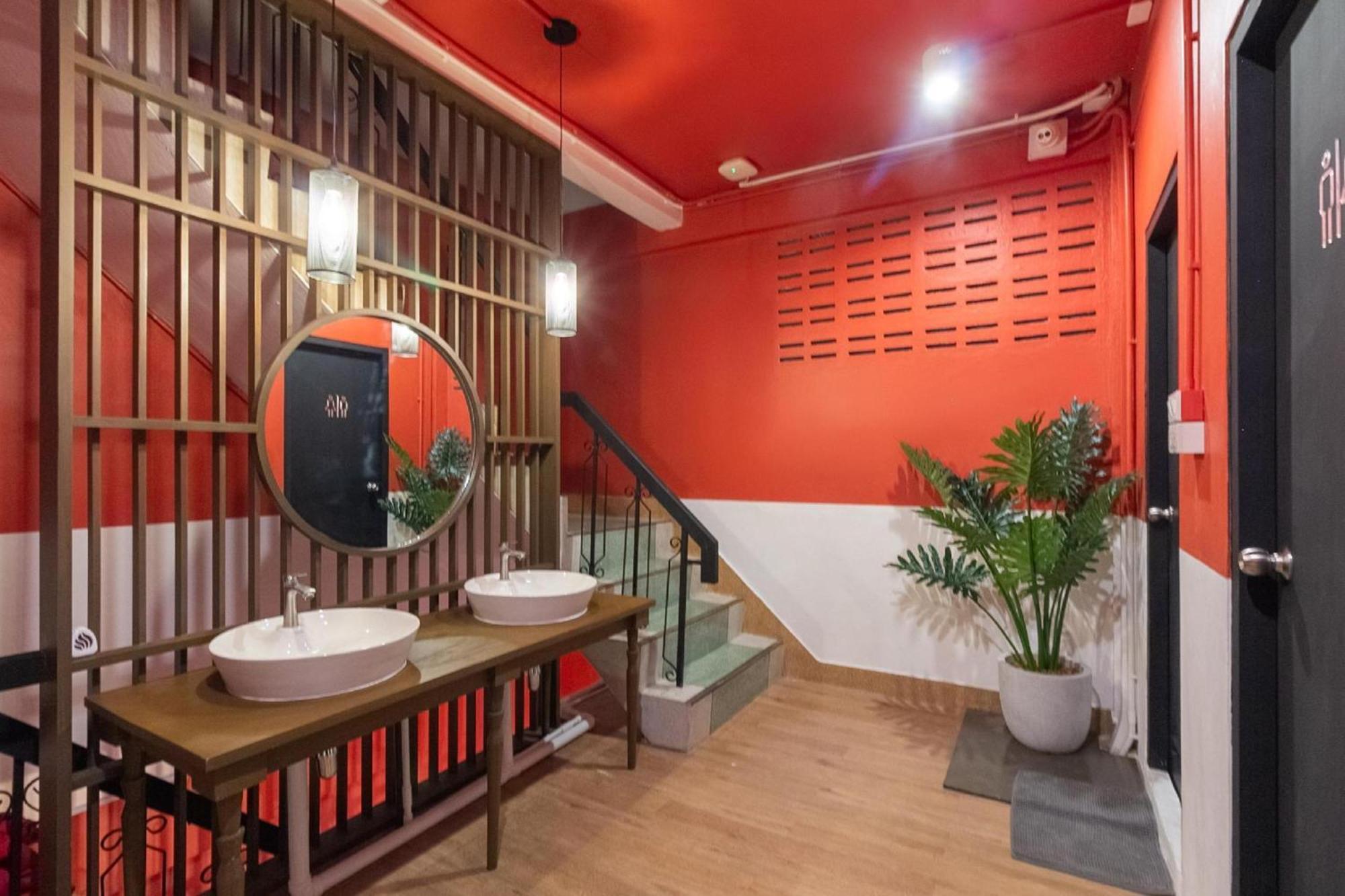 Kudi Hostel Bangkok Exteriör bild