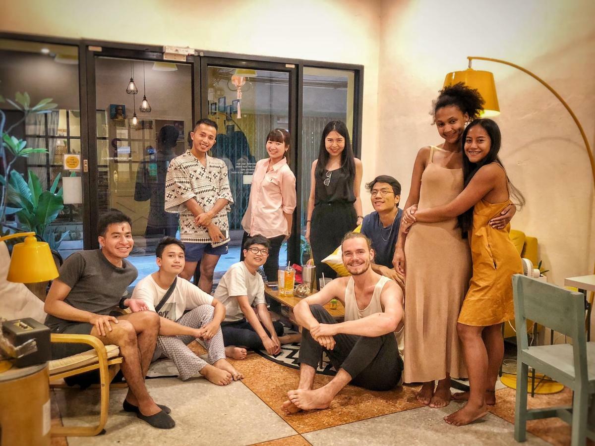 Kudi Hostel Bangkok Exteriör bild